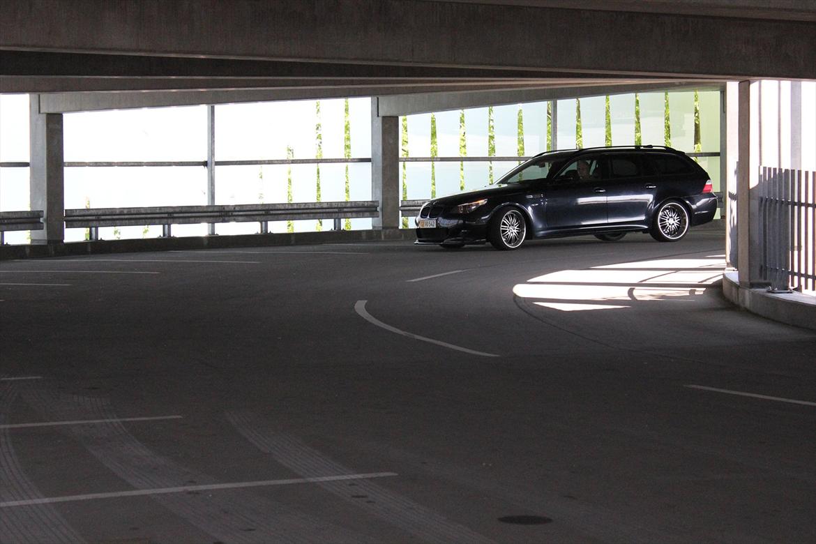 BMW 535d E61 M-Pakke  *SOLGT* billede 17