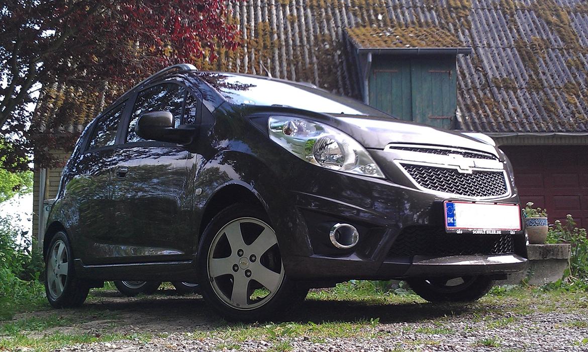 Chevrolet spark LT billede 2