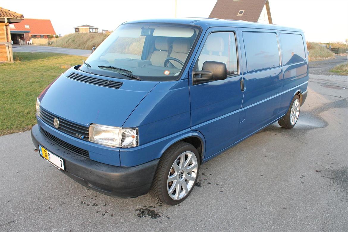 VW Transporter T4 2.5 TDI Lang model billede 1