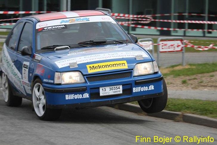 Opel  Kadett gsi Rally. Grp. E.  billede 12