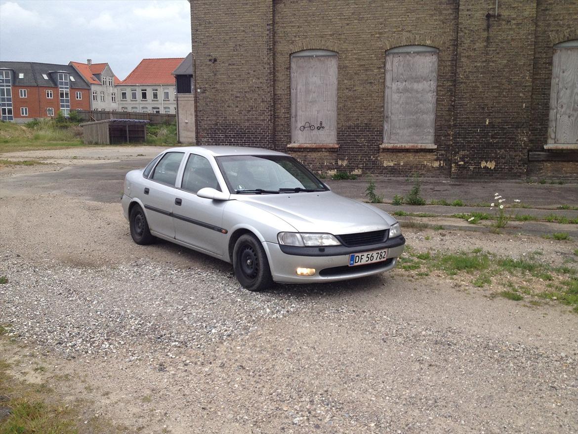 Opel vectra 1,8 16v  billede 1