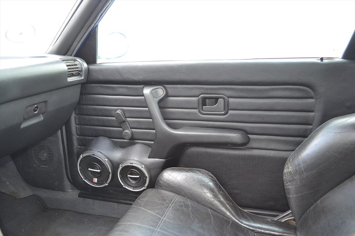 BMW E30 320i solgt billede 15