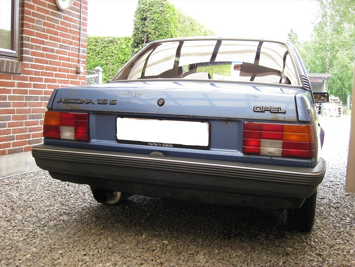 Opel Ascona C SOLGT billede 2