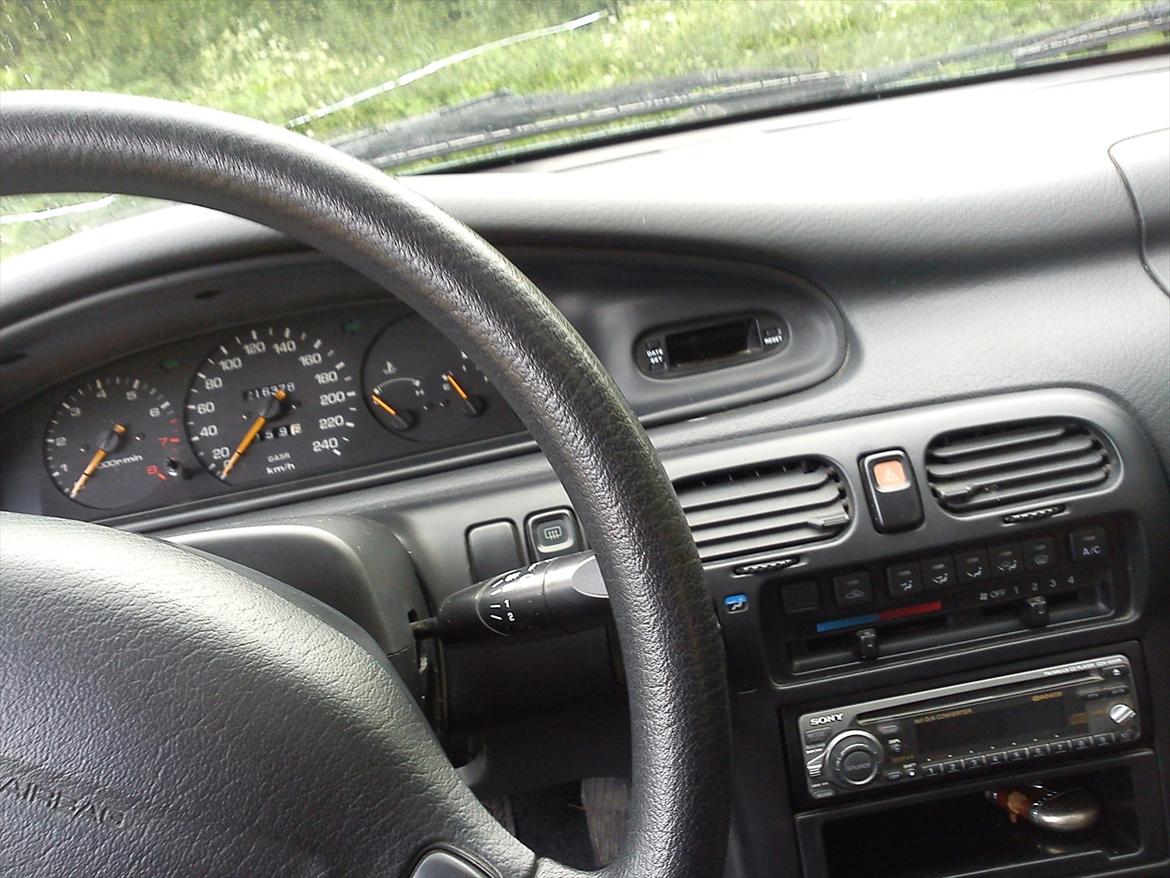 Mazda 626 1.8  16v billede 8