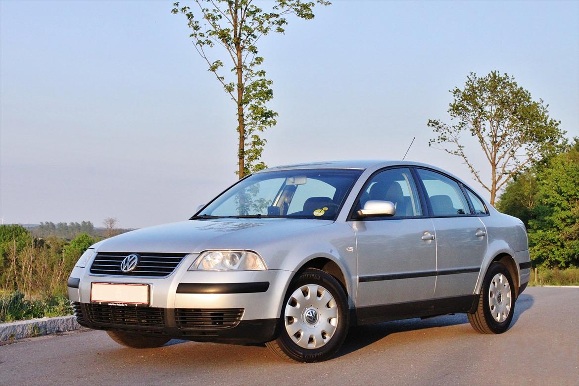 VW Passat 3BG   (SOLGT) - Volkswagen Passat 1,9 TDI billede 1