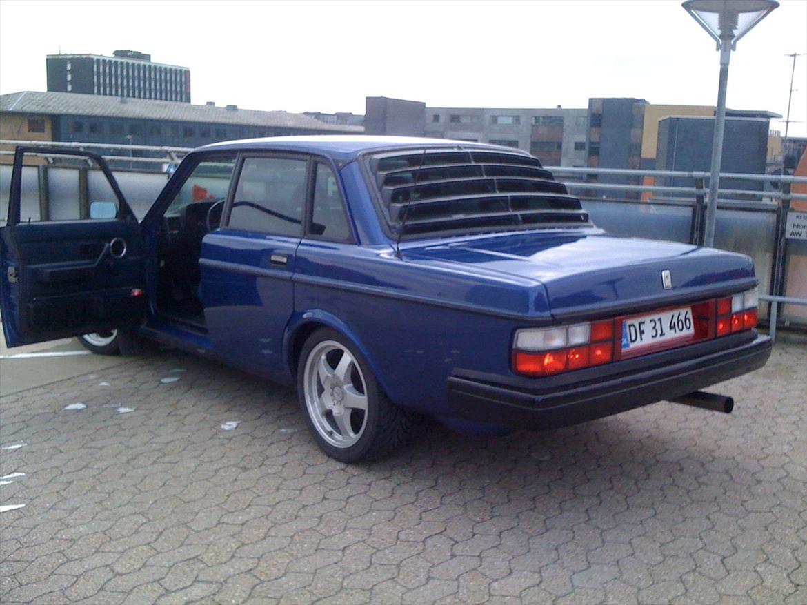 Volvo 240 GL 2,3 Solgt billede 4