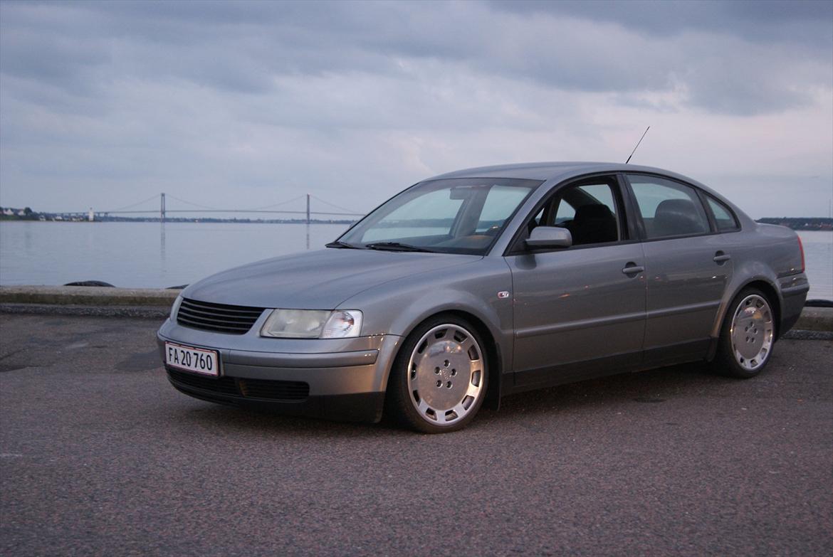 VW Passat 1.8 T Solgt billede 19