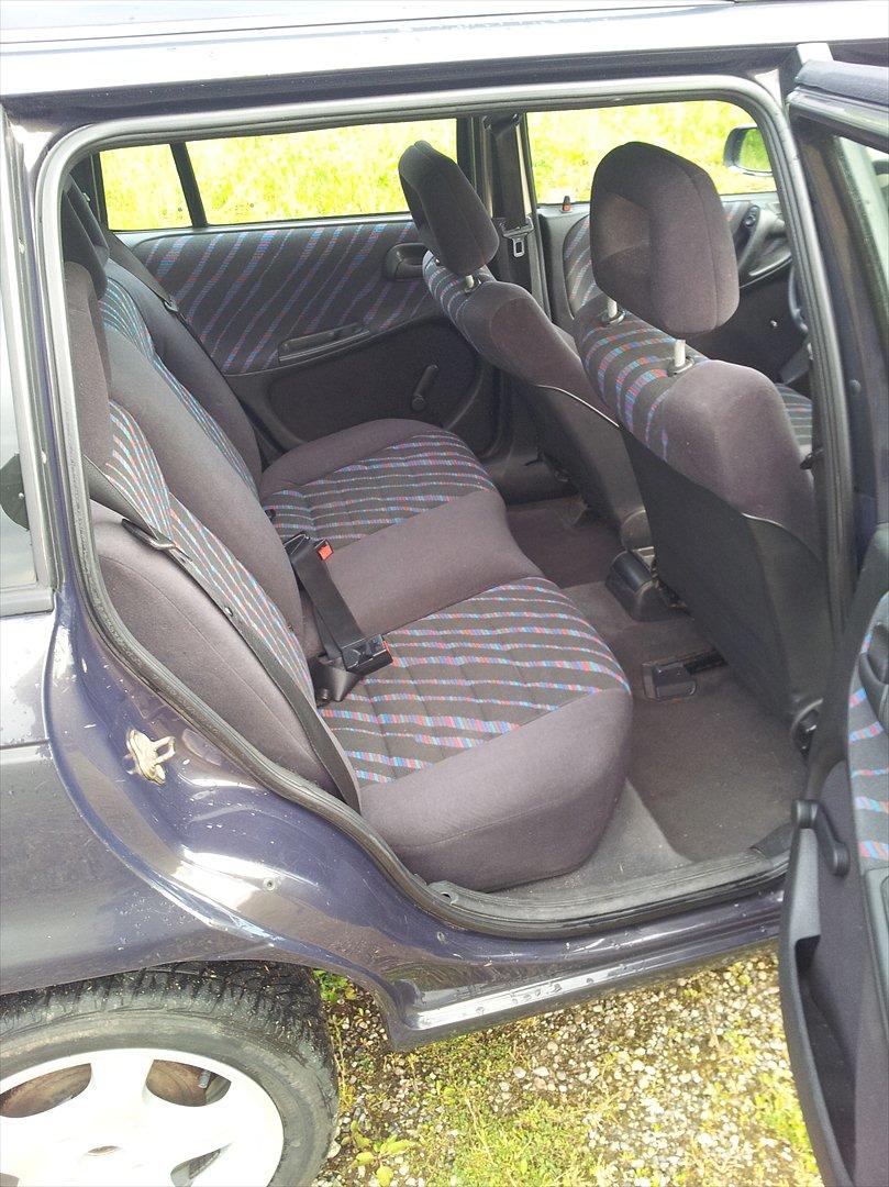 Opel Astra Club St.car (solgt) billede 12