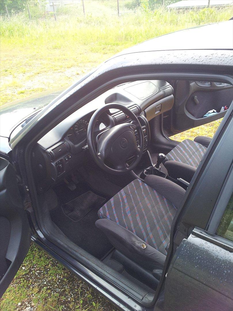 Opel Astra Club St.car (solgt) billede 13