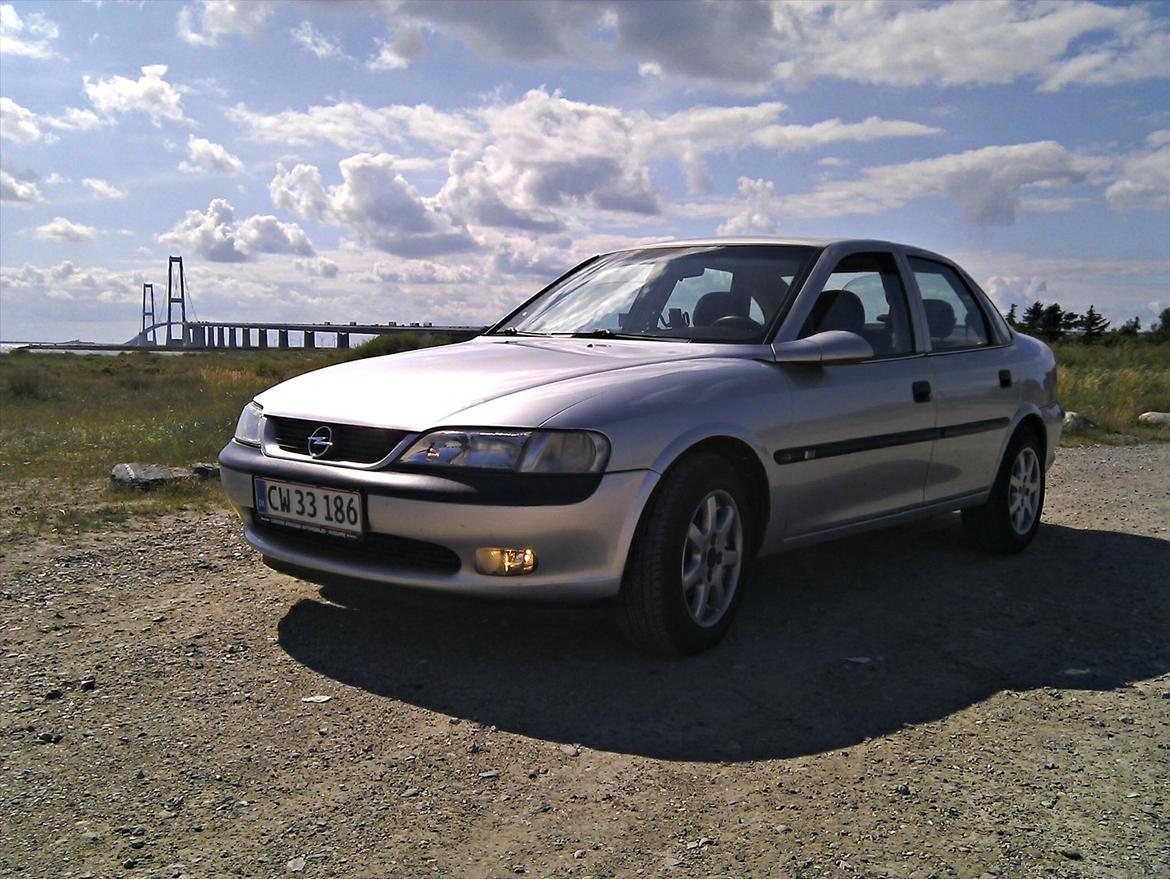 Opel Vectra B Sedan billede 12