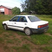 Mazda 323 Lx ( skrottet)