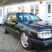 Mercedes Benz W124 