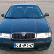 Skoda Octavia 1,6 GLX 101