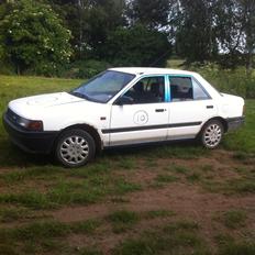 Mazda 323 Lx ( skrottet)
