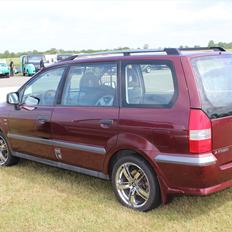 Mitsubishi Space Wagon