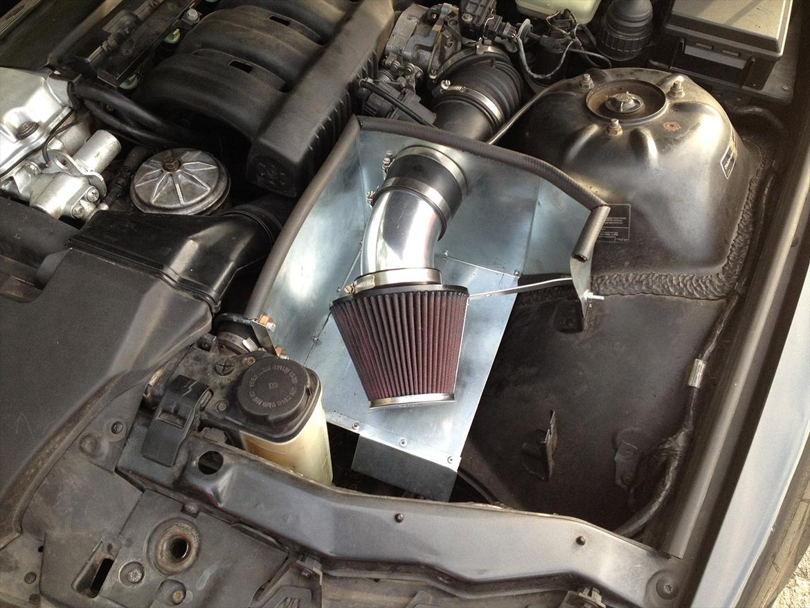 BMW 325i Cabriolet E36 - Hjemmelavet afskærmning af luftfilter billede 16