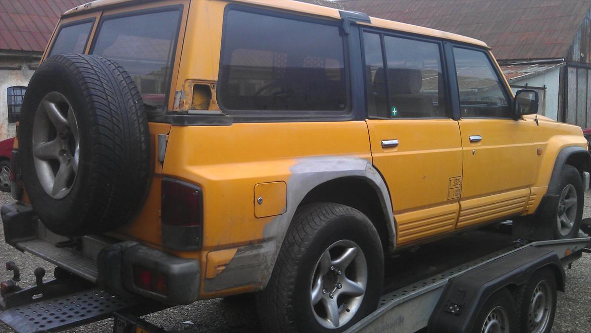 Nissan Patrol GR  - der jeg lige havde hentet bilen billede 2