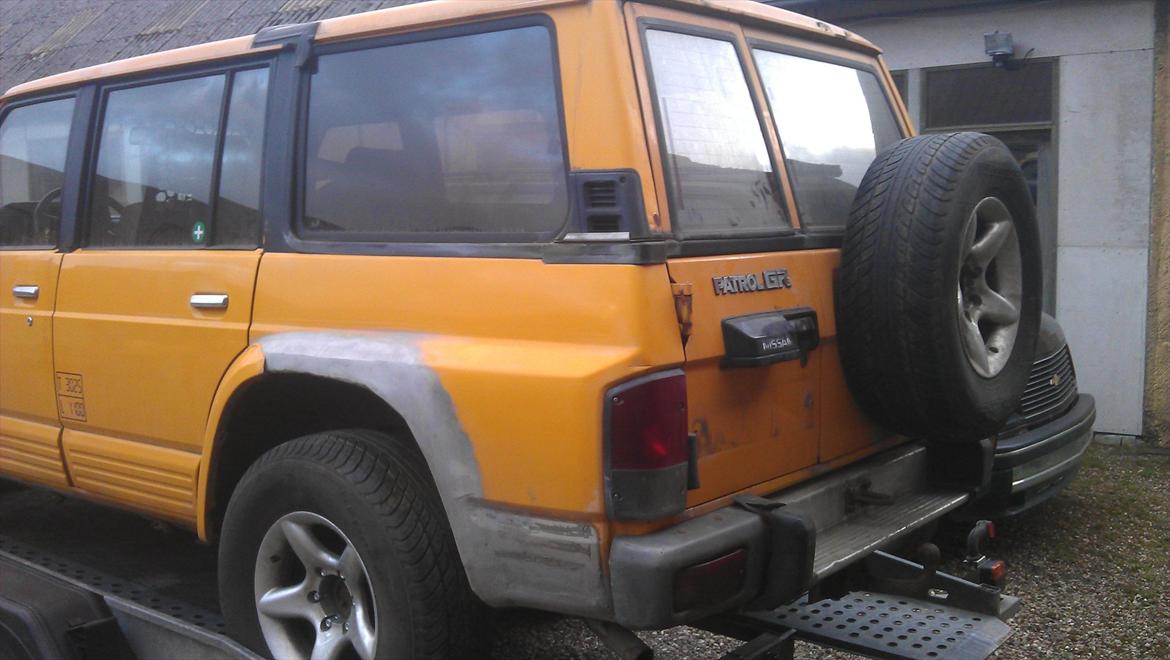 Nissan Patrol GR  - der jeg lige havde hentet bilen billede 5
