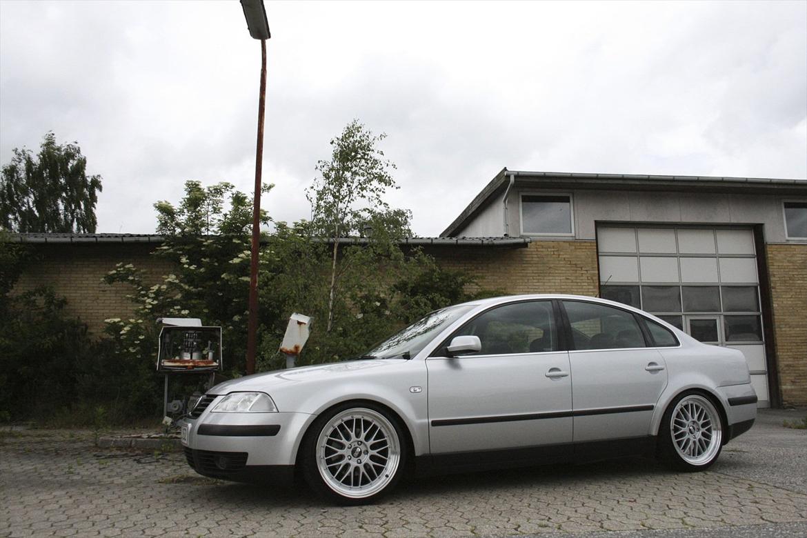 VW Passat 1.8T 20V Trendline (SOLGT) billede 1