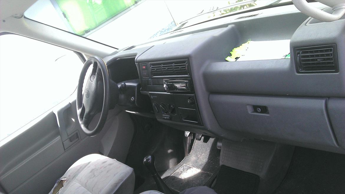 VW Transporter 2.5 TDI  billede 7