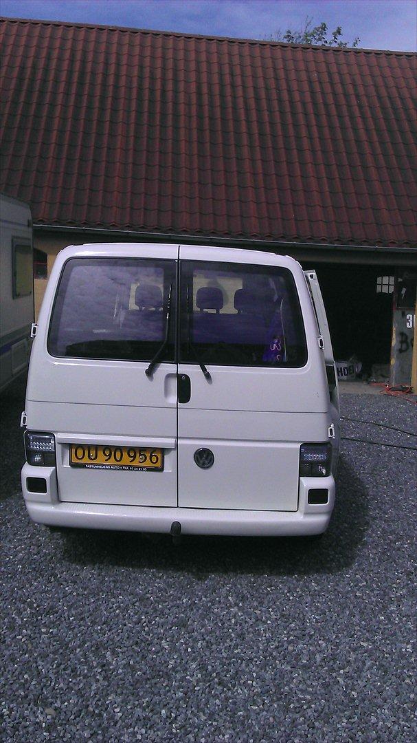 VW Transporter 2.5 TDI  billede 9