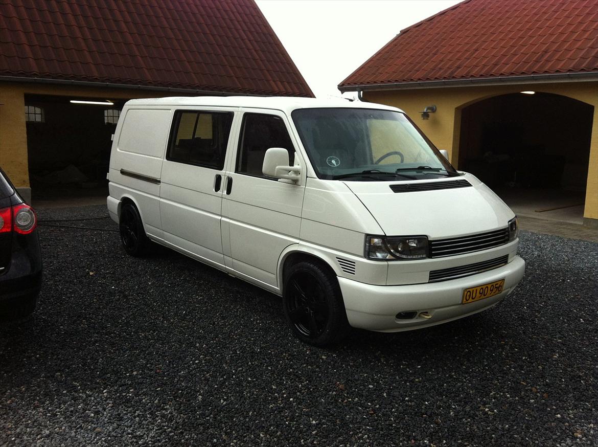 VW Transporter 2.5 TDI  billede 14