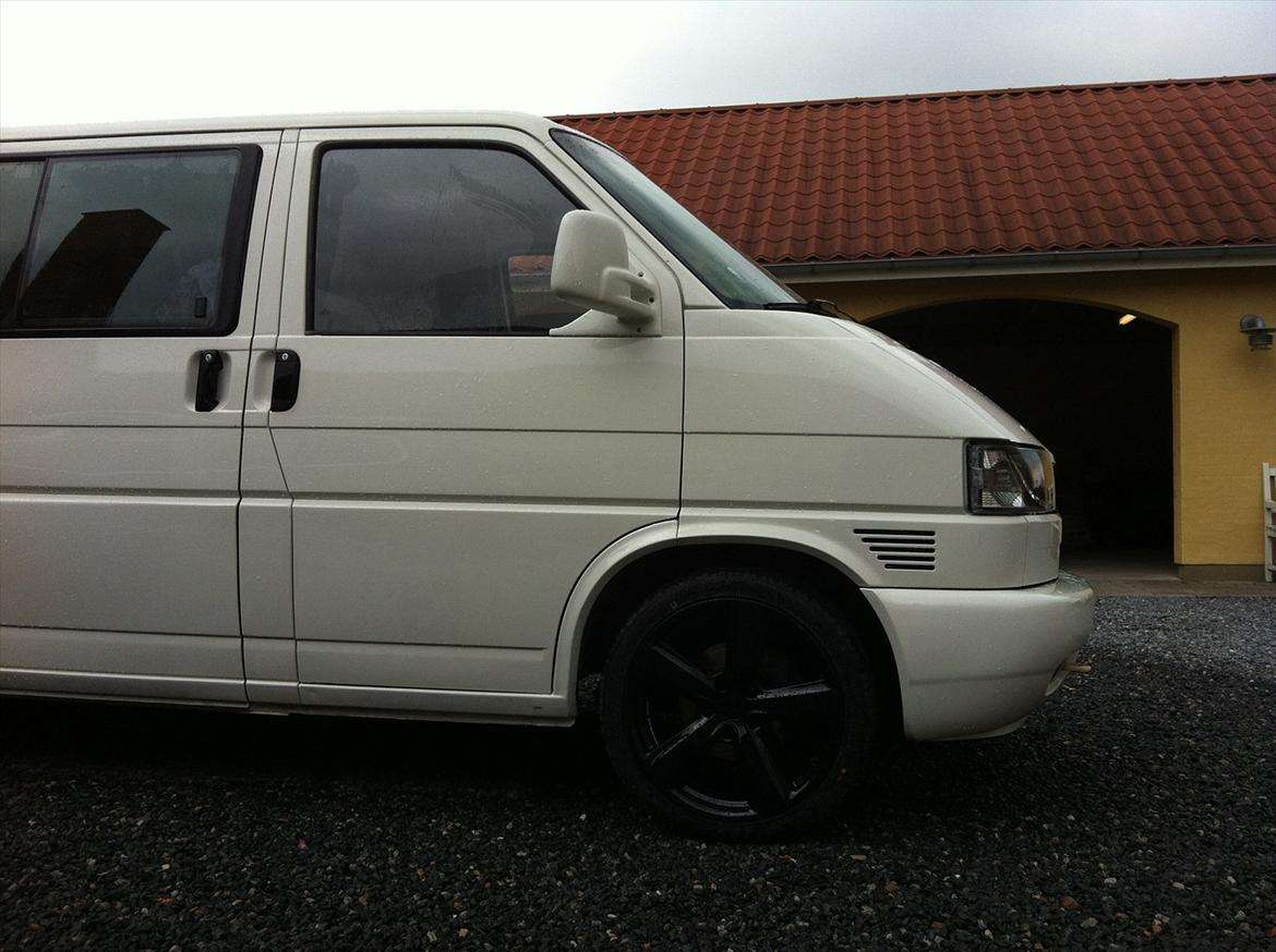 VW Transporter 2.5 TDI  billede 15