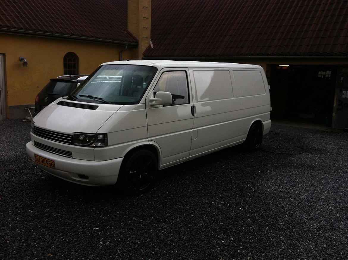 VW Transporter 2.5 TDI  billede 16