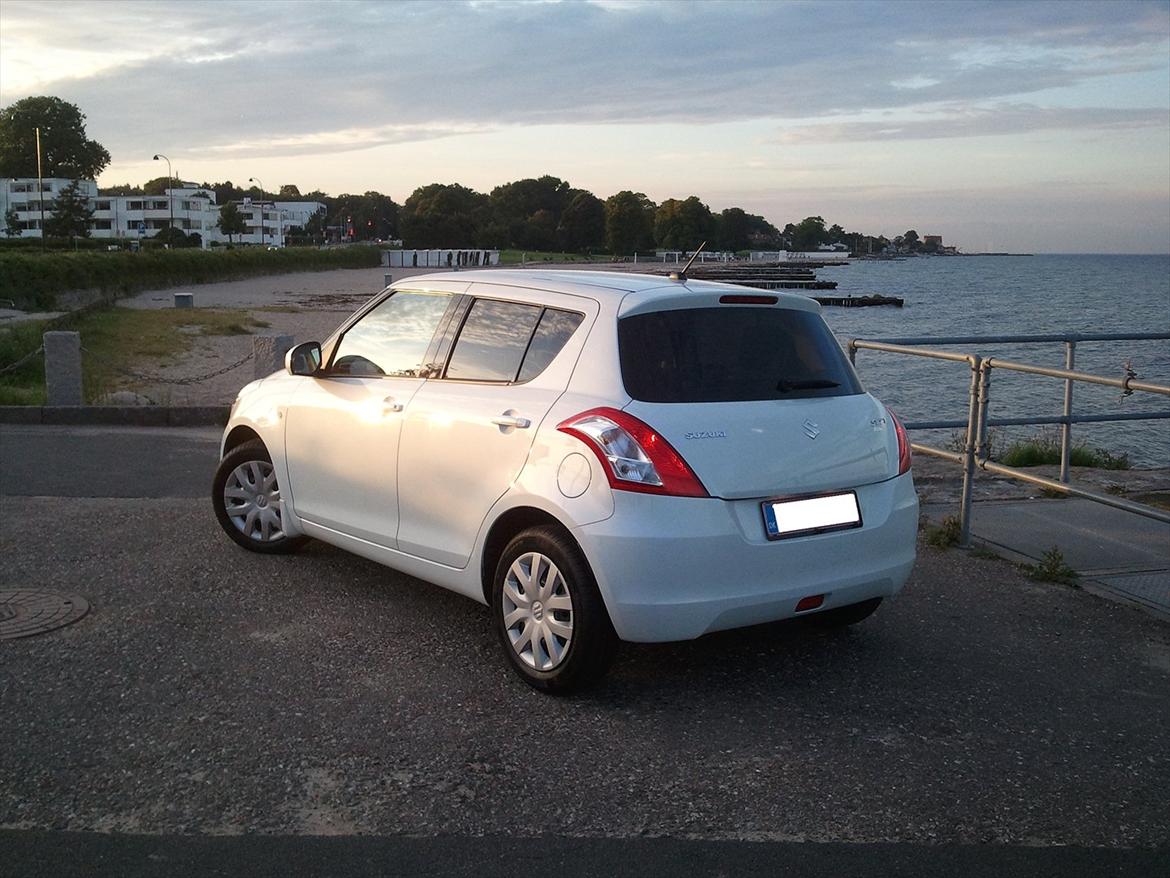 Suzuki Swift 1.2 ECO+ GL Aircon billede 2