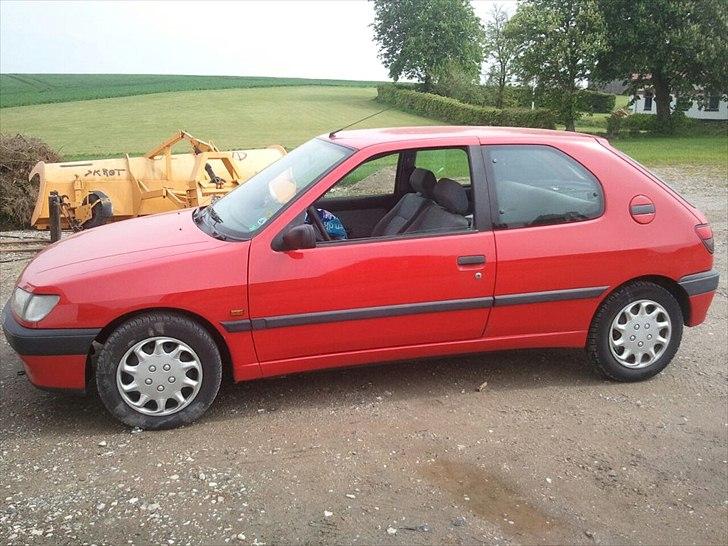 Peugeot 306 1,4 billede 4