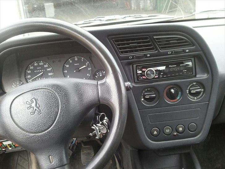 Peugeot 306 1,4 billede 5
