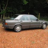 Mercedes Benz 190e (w201) BYTTET