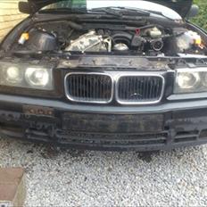 BMW E36 320i sedan SOLGT