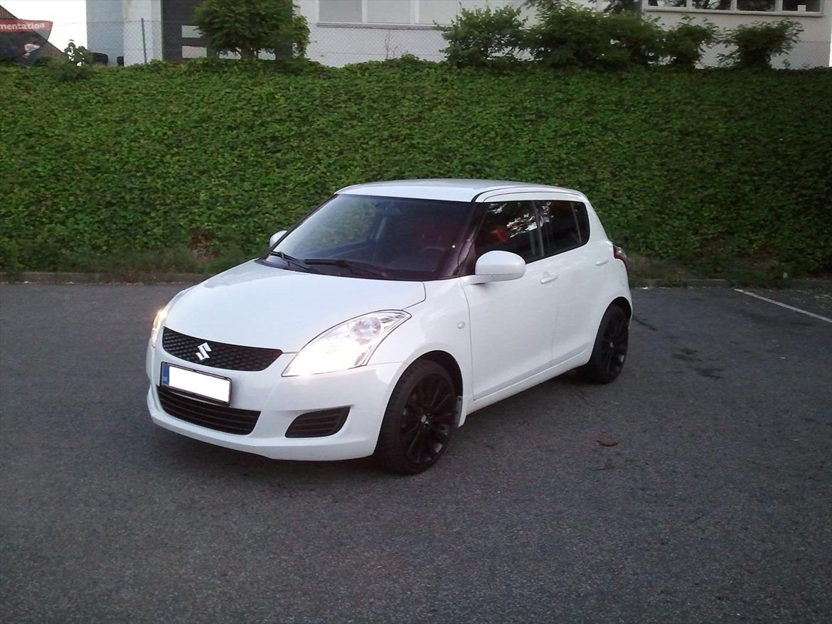 Suzuki Swift 1.2 ECO+ GL Aircon billede 8