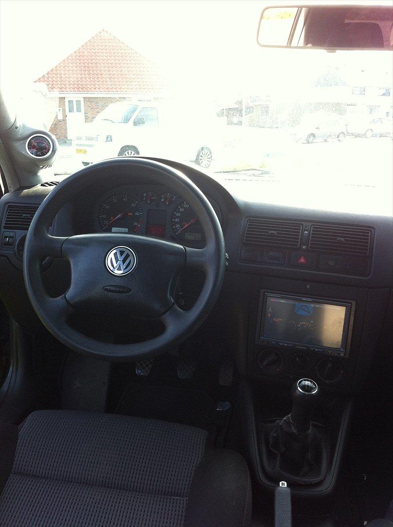 VW GOLF IV SOLGT billede 10