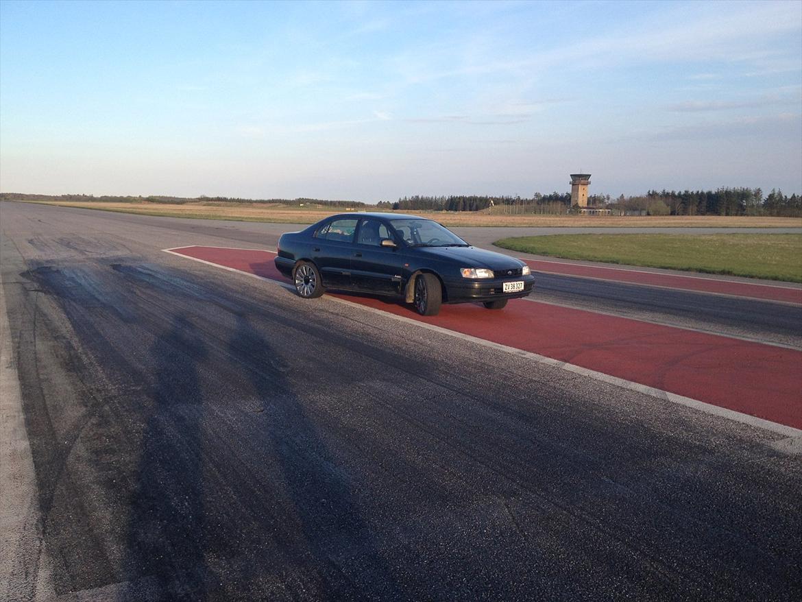 Toyota Carina E Solgt billede 15