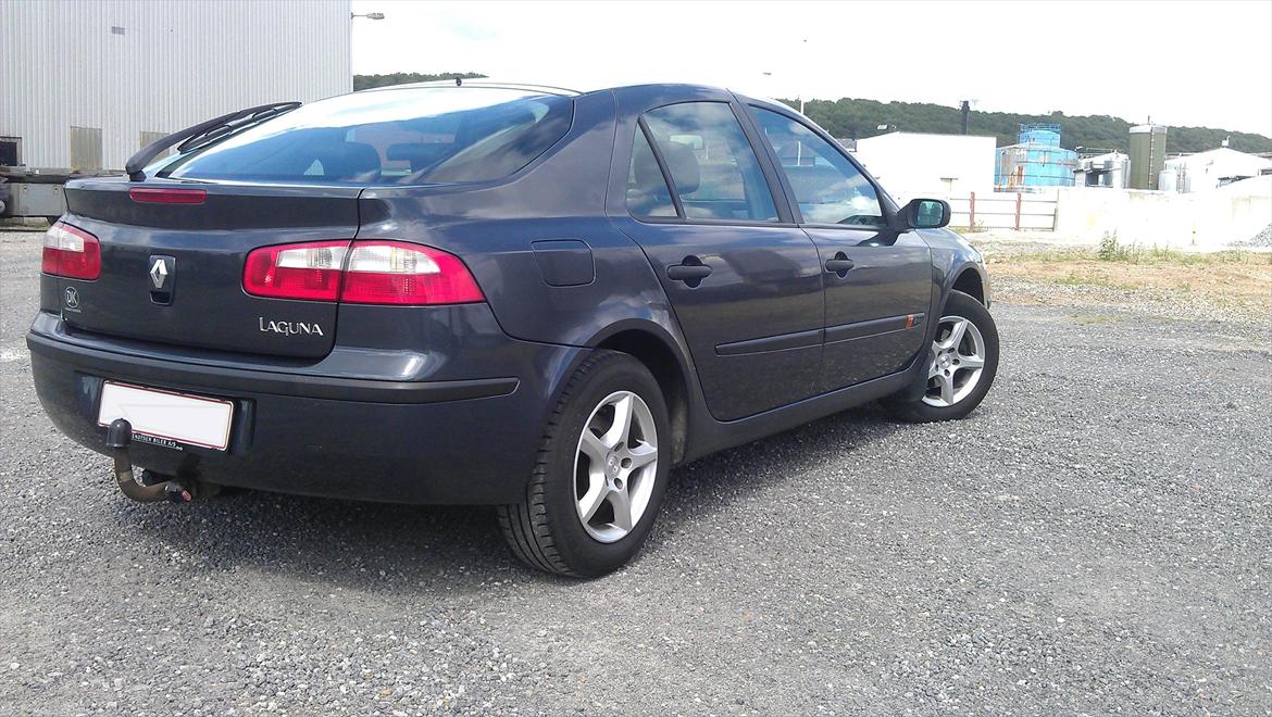 Renault Laguna 1.8 16v - Taget den: 23/6/2012 billede 2