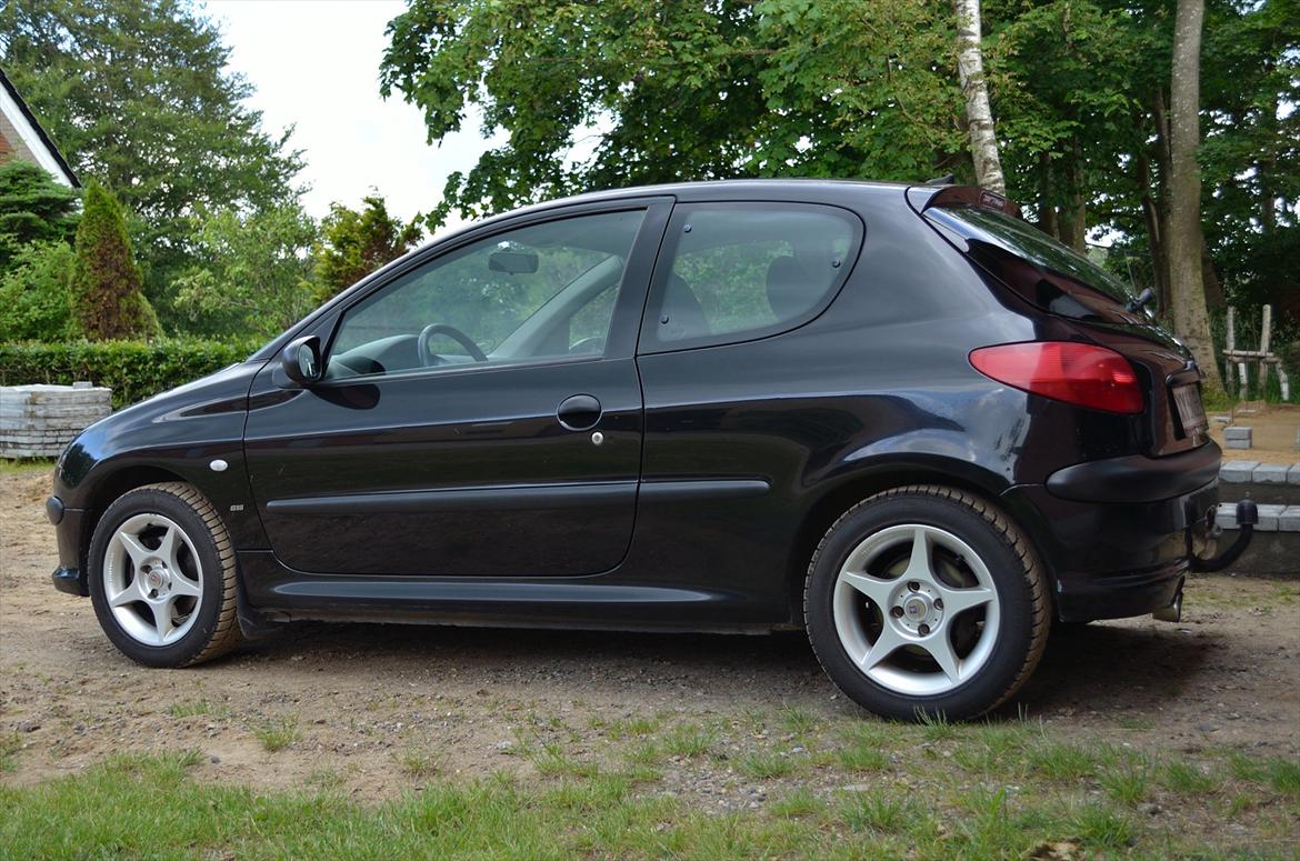 Peugeot 206 1.6 S16 billede 2