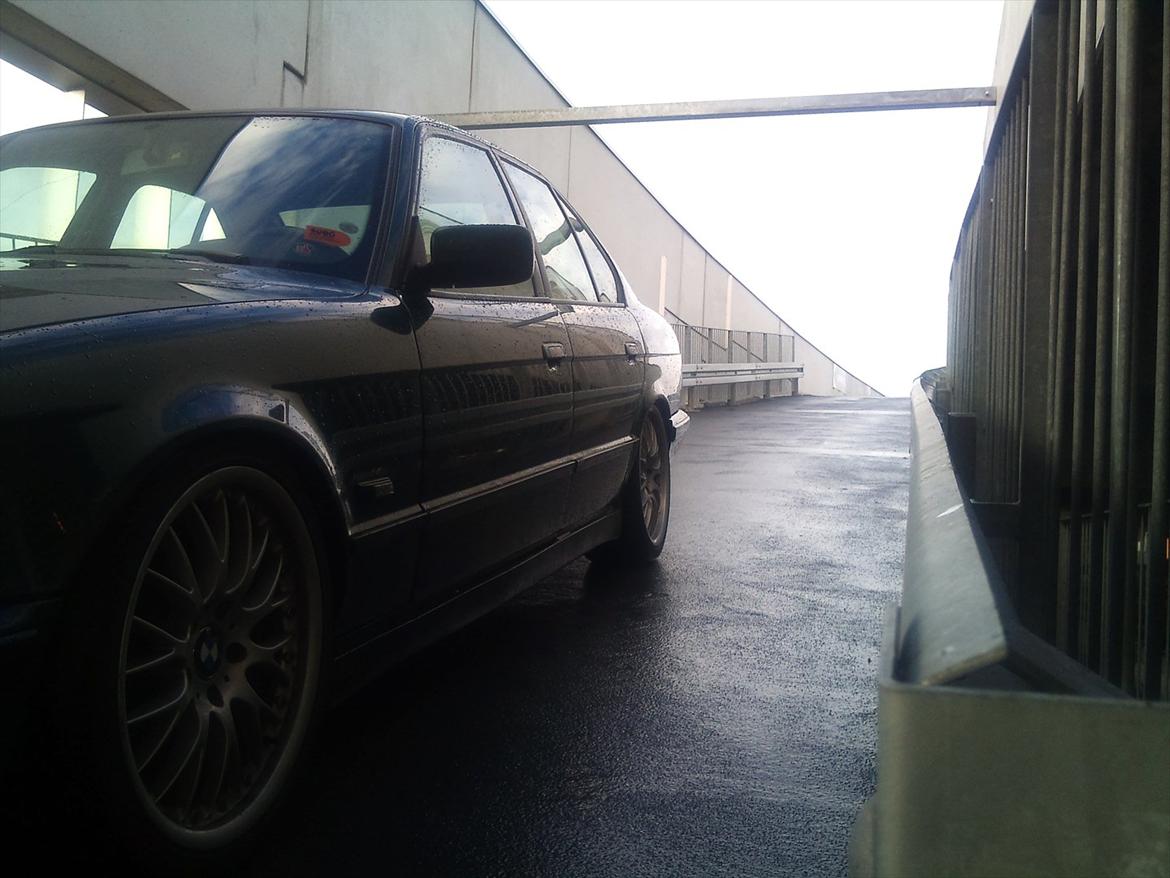 BMW 540i billede 18