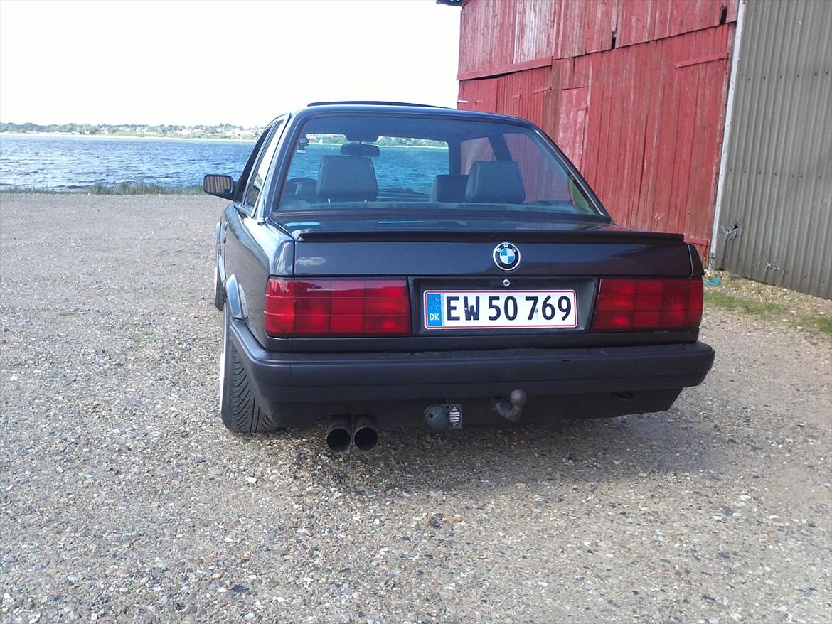 BMW E30 320 billede 6