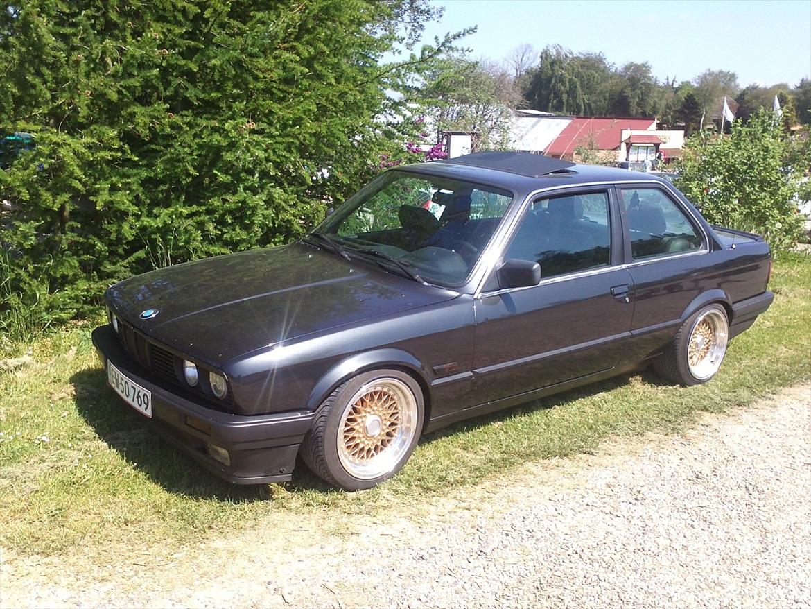 BMW E30 320 billede 14