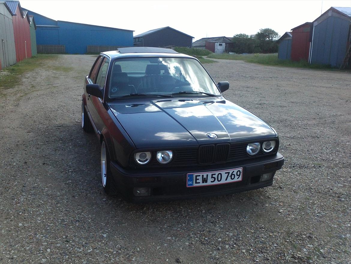 BMW E30 320 billede 16