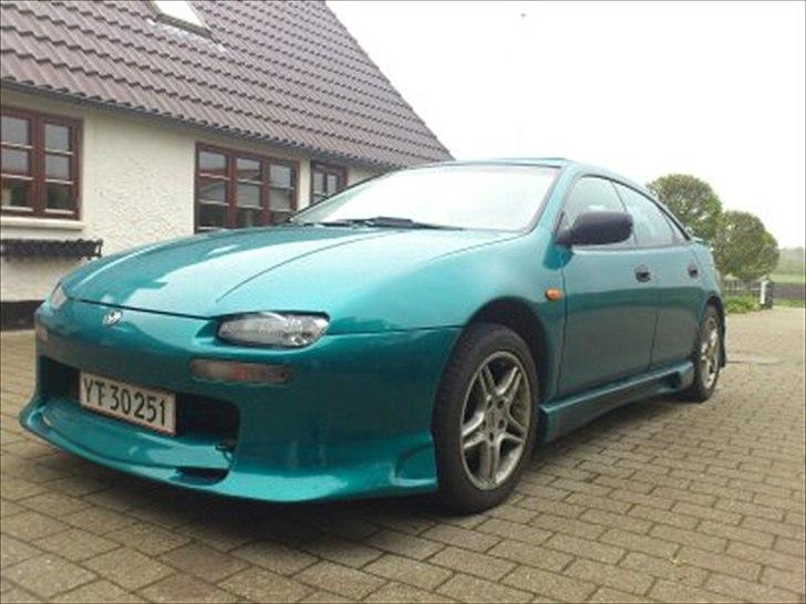 Mazda 323 f billede 6