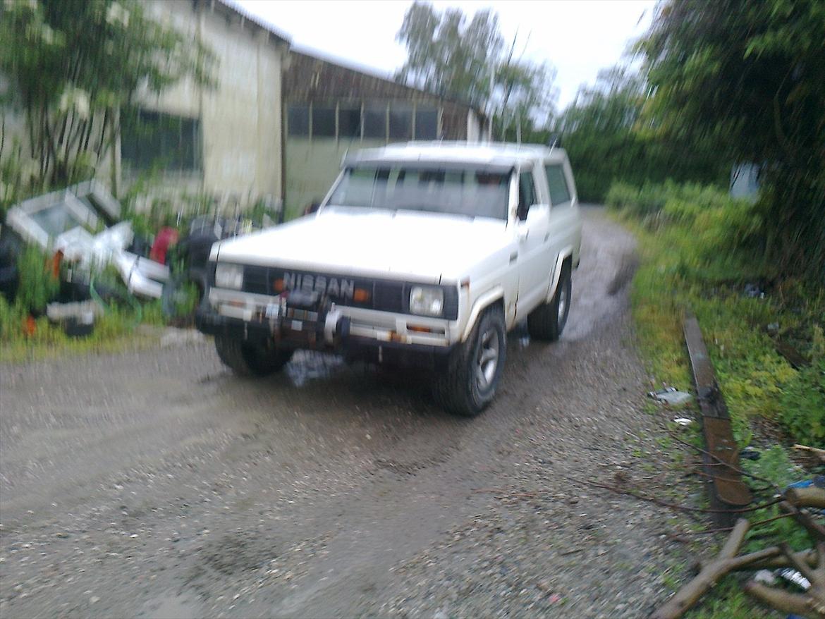 Nissan patrol 3,3 TD smadre kassen billede 2