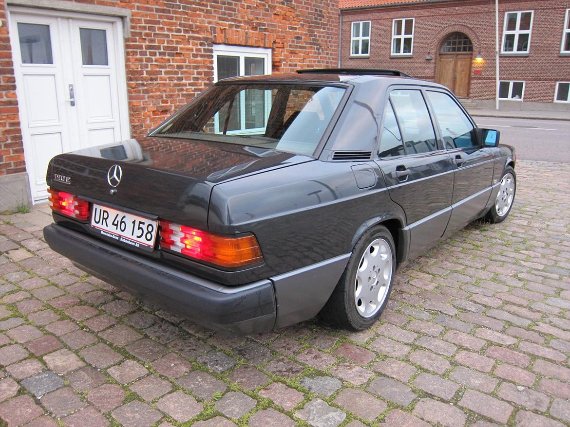Mercedes Benz 190E billede 6