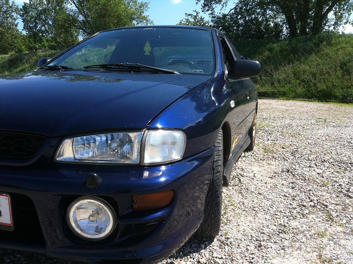 Subaru Impreza AWD 4X4 billede 1