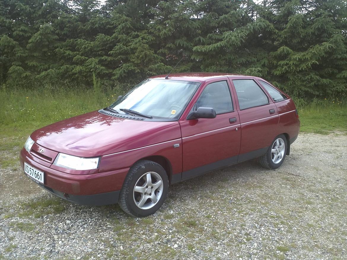 Lada 112 hatchback billede 1