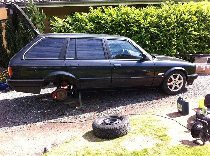 BMW 325 Touring (Solgt) billede 4