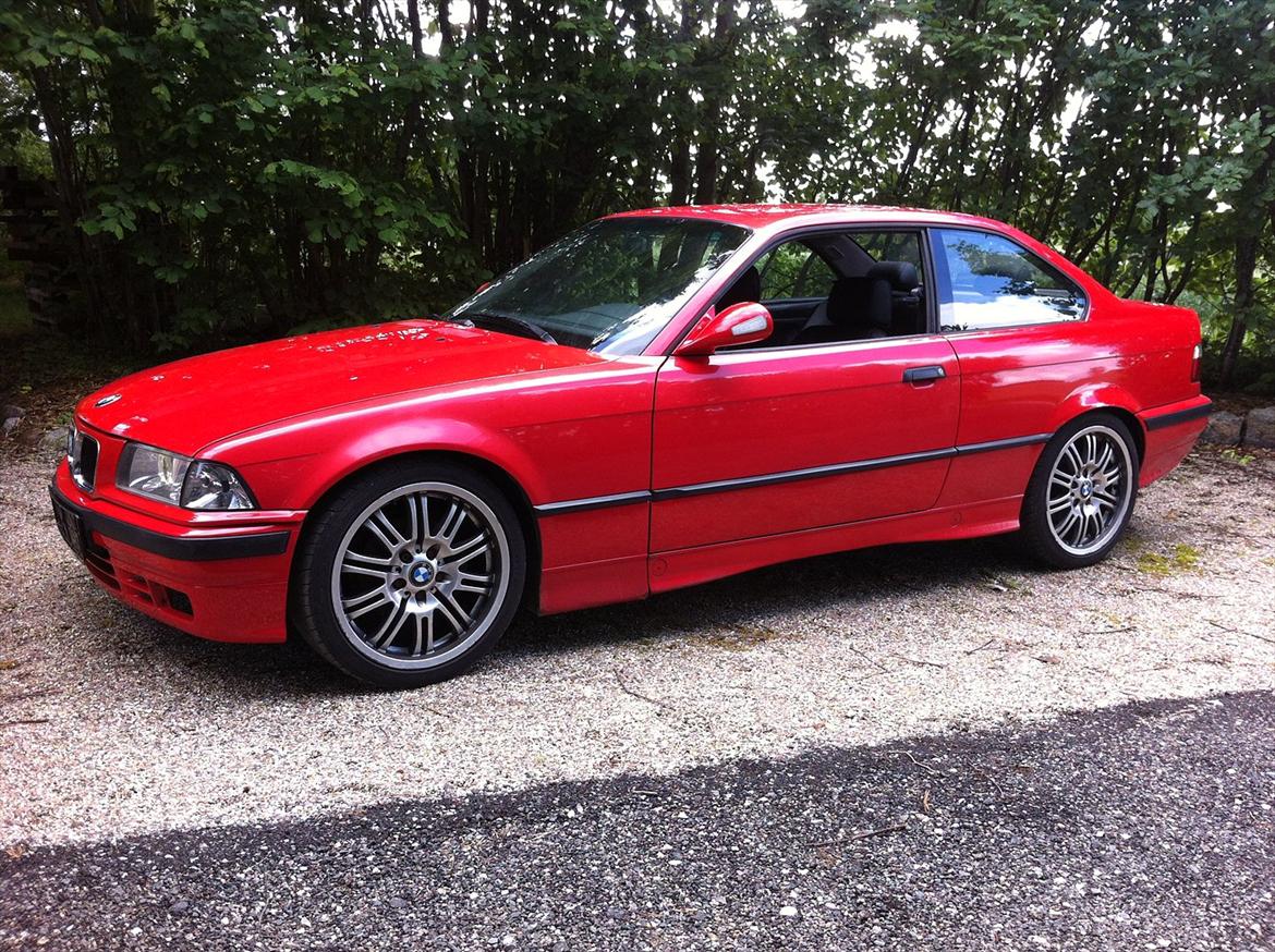 BMW E36 318is Coupe SOLGT billede 3