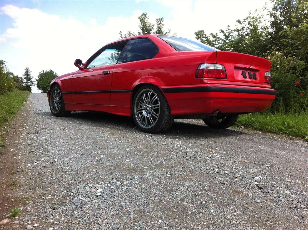 BMW E36 318is Coupe SOLGT billede 13